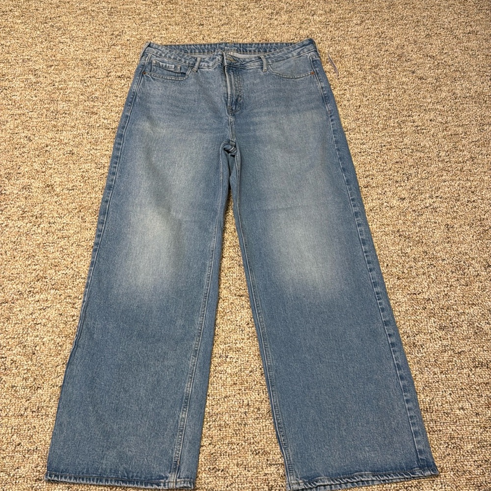 Old Navy light blue Extra High-rise wide leg jeans